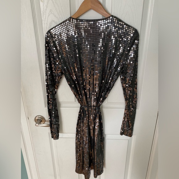 Michael Kors grey, sparkle wrap dress - Picture 2 of 2